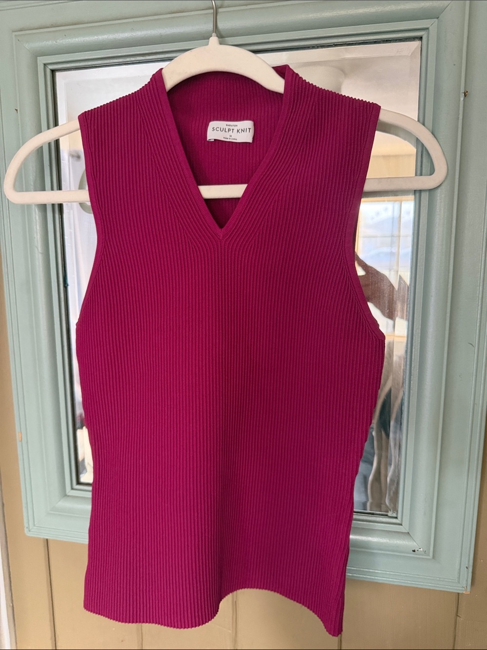 Babaton Ribbed V-Neck Sleeveless Top in Fuchsia